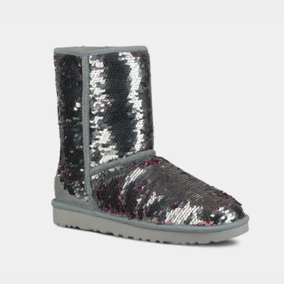 UGG Classic Short Sequin Boot - Picture 6 of 16